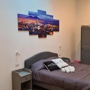 Morra's Guest house